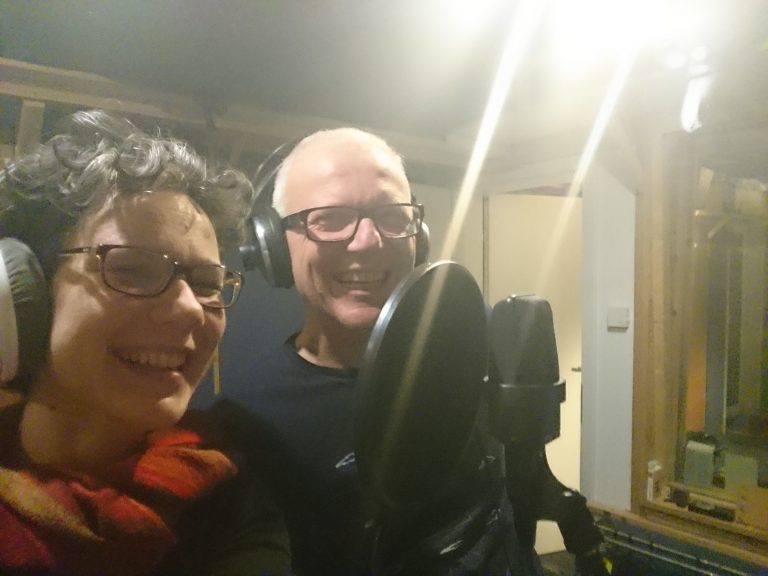 Adventsbasteln im Studio bei Conny Sommer (Percussion)