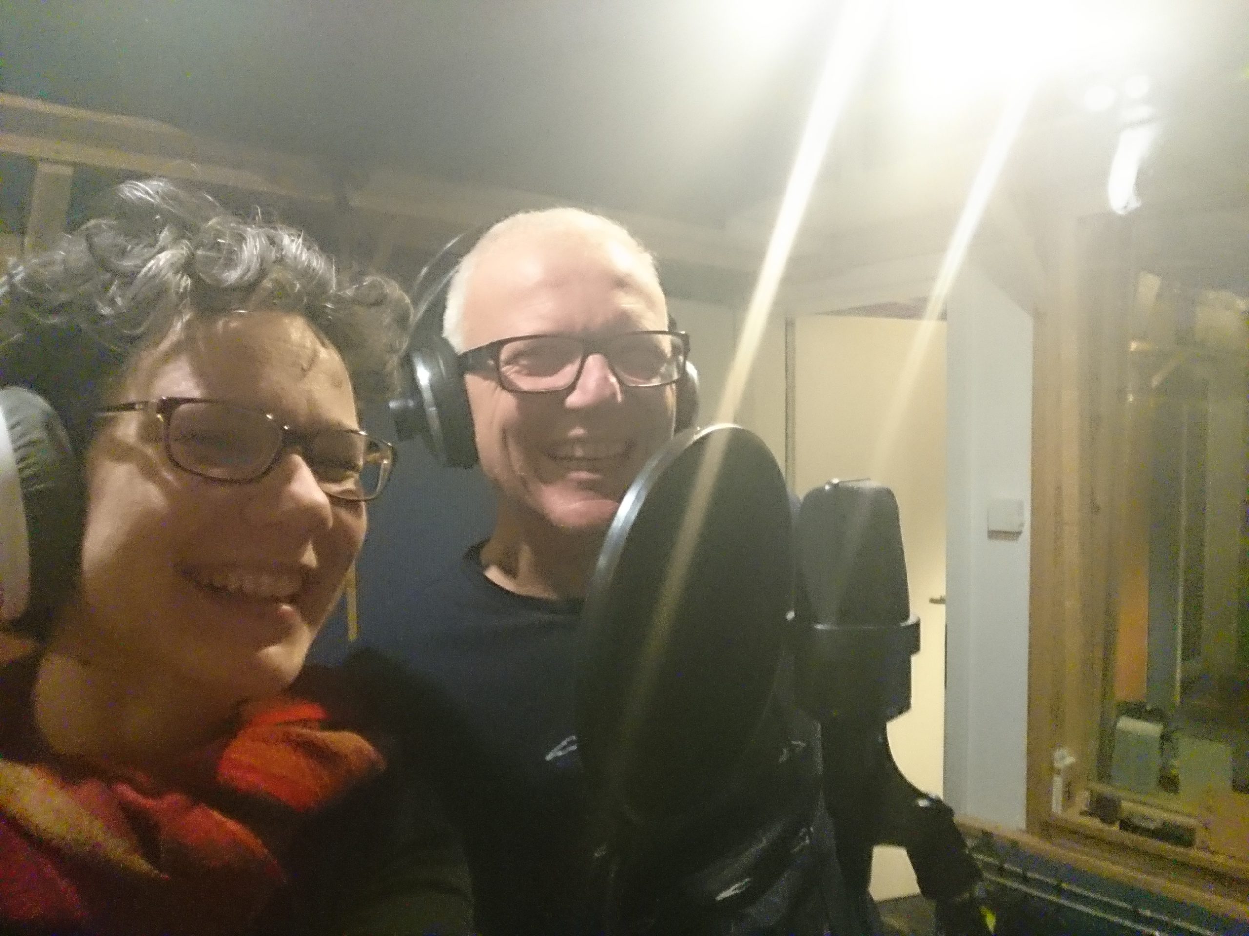 Adventsbasteln im Studio bei Conny Sommer (Percussion)